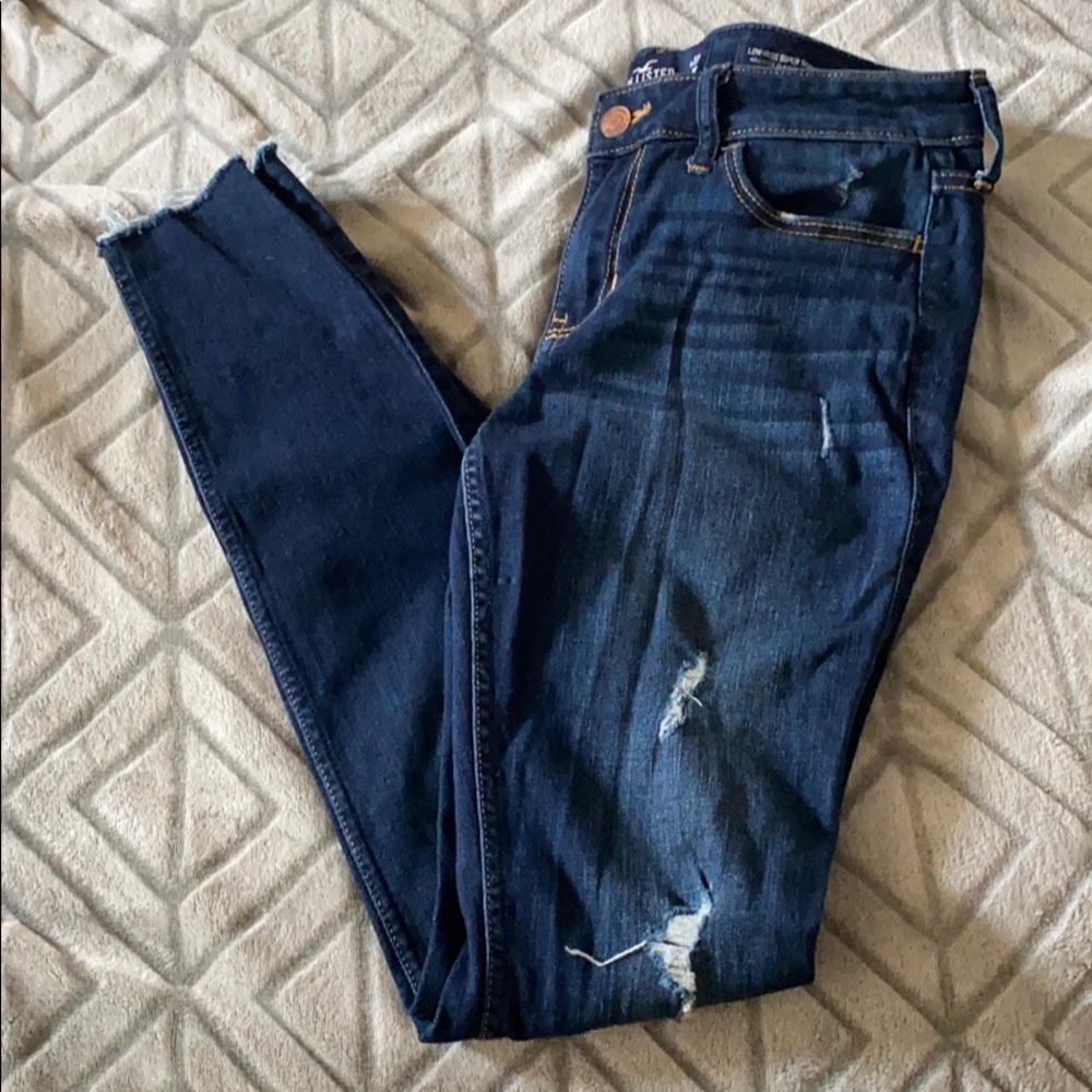 ripped skinny jeans
